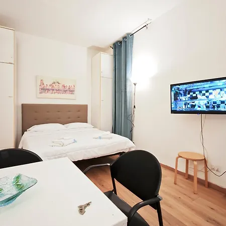 Apartment Piccinni Art